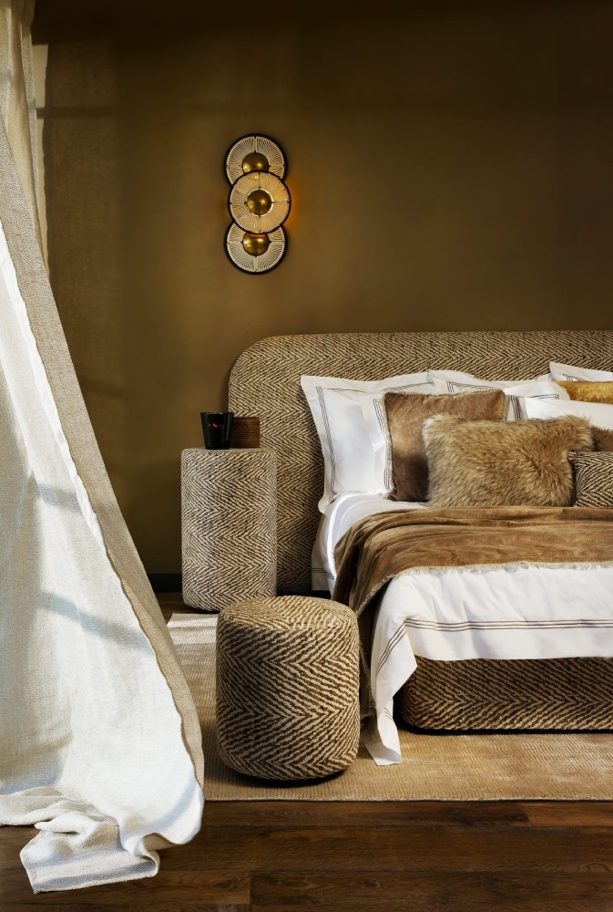 TETE DE LIT SUR MESURE LA ROCHELLE 1 Tête de lit sur mesure en tissu tissé beige – Berengere Leroy