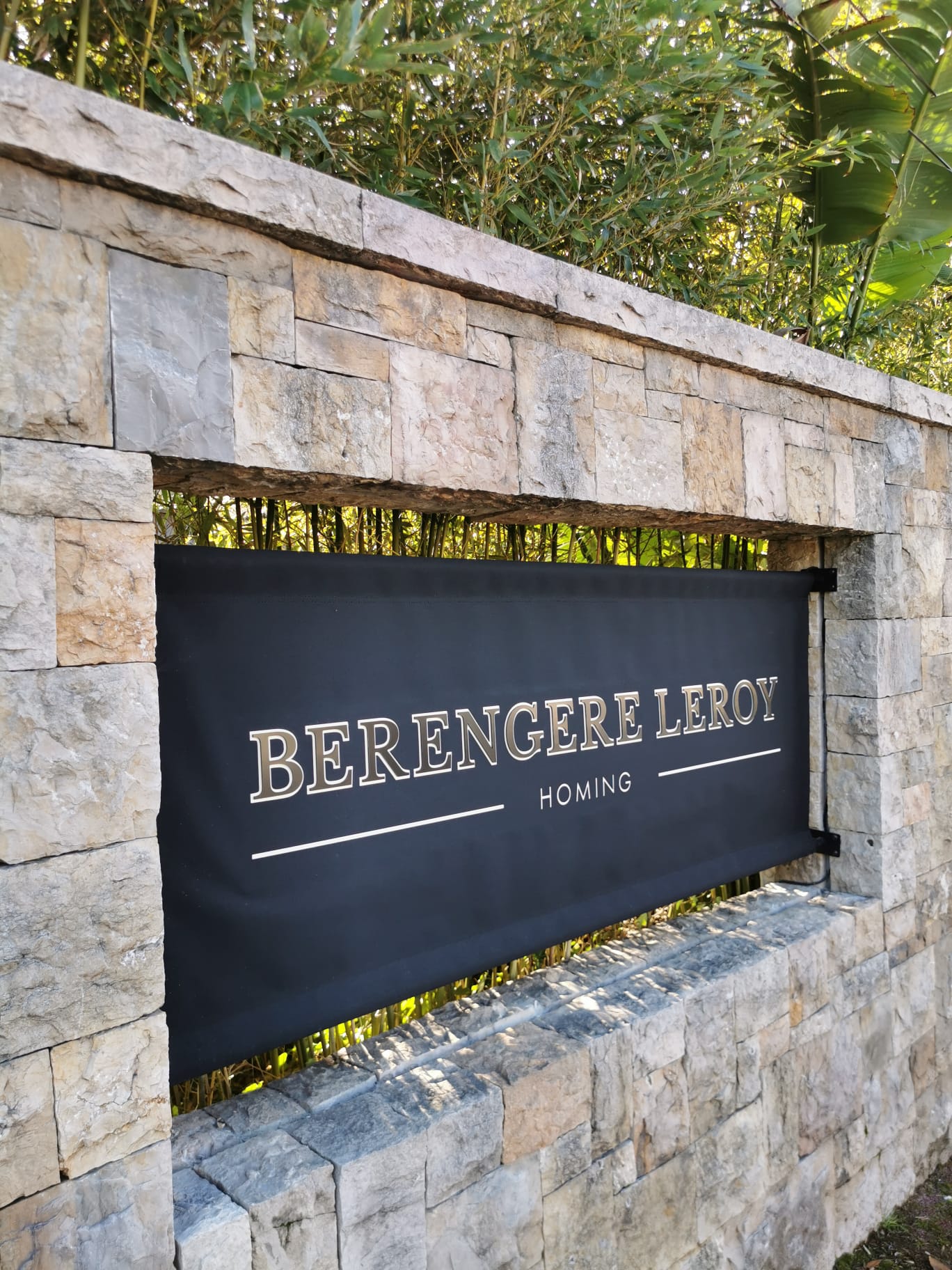 Showroom Bérengère Leroy Mougins – enseigne extérieure