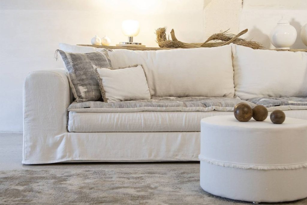 Quelle densité de matelas pour un canapé convertible ? Bien choisir 1 Canapé convertible avec matelas haute densité pour un confort durable l Berengere Leroy