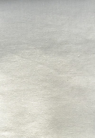 Lin lavé « Blanc Craie » : le blanc doux pour un intérieur lumineux et couture 1 Échantillon de lin lavé Blanc Craie – tissu blanc mat et naturel l Berengere Leroy